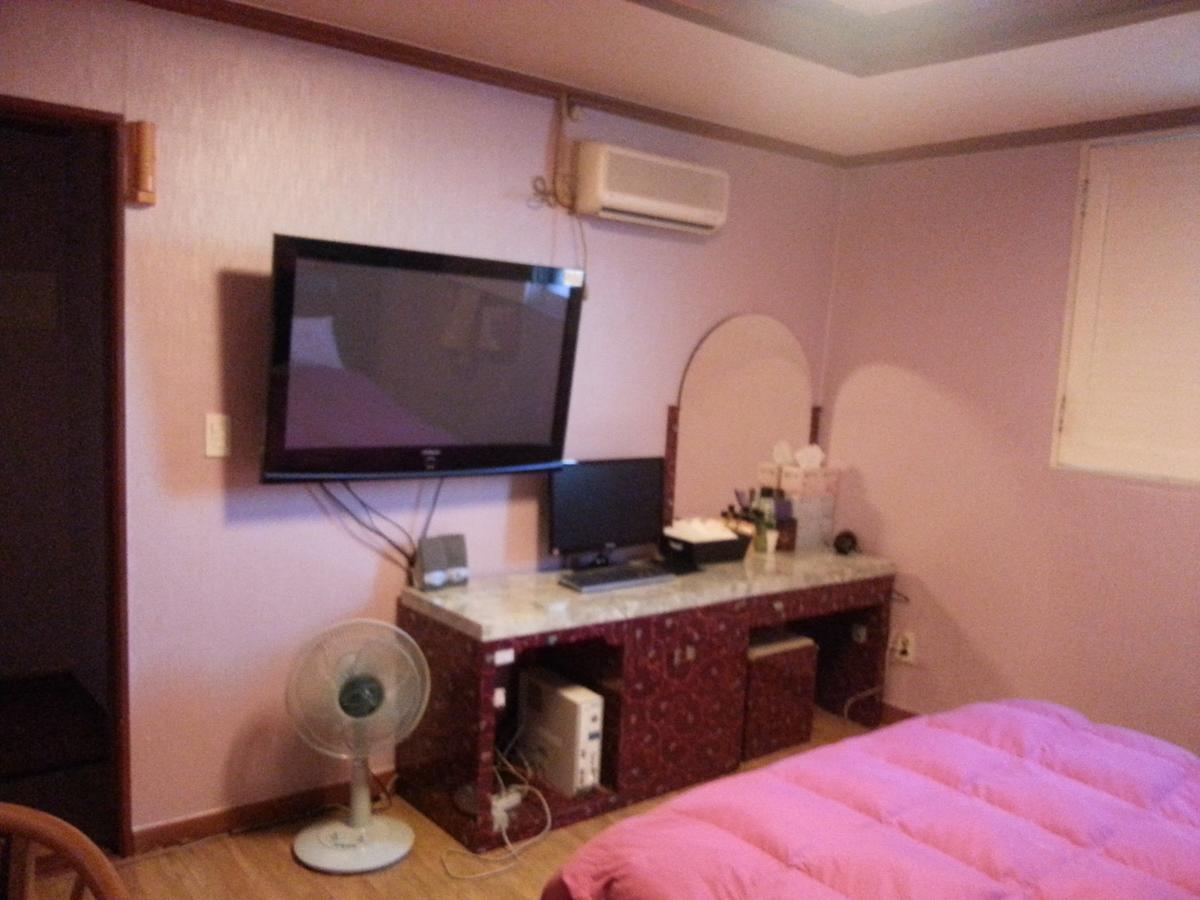 Prince Hotel Gwangju Metropolitan City Exterior photo